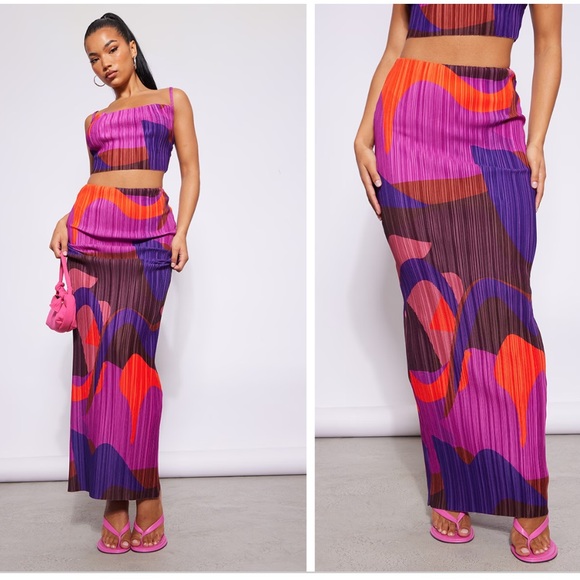 PrettyLittleThing Purple Orange Brown Print Plisse Maxi Skirt 10 - Picture 2 of 10